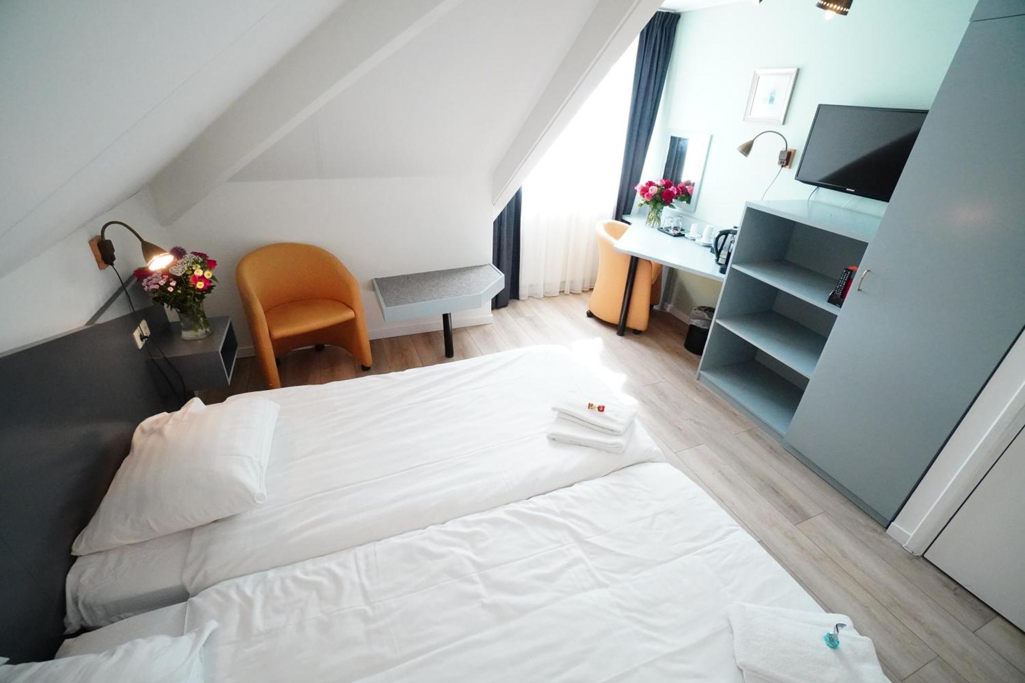 Hotel Den Burg Room photo