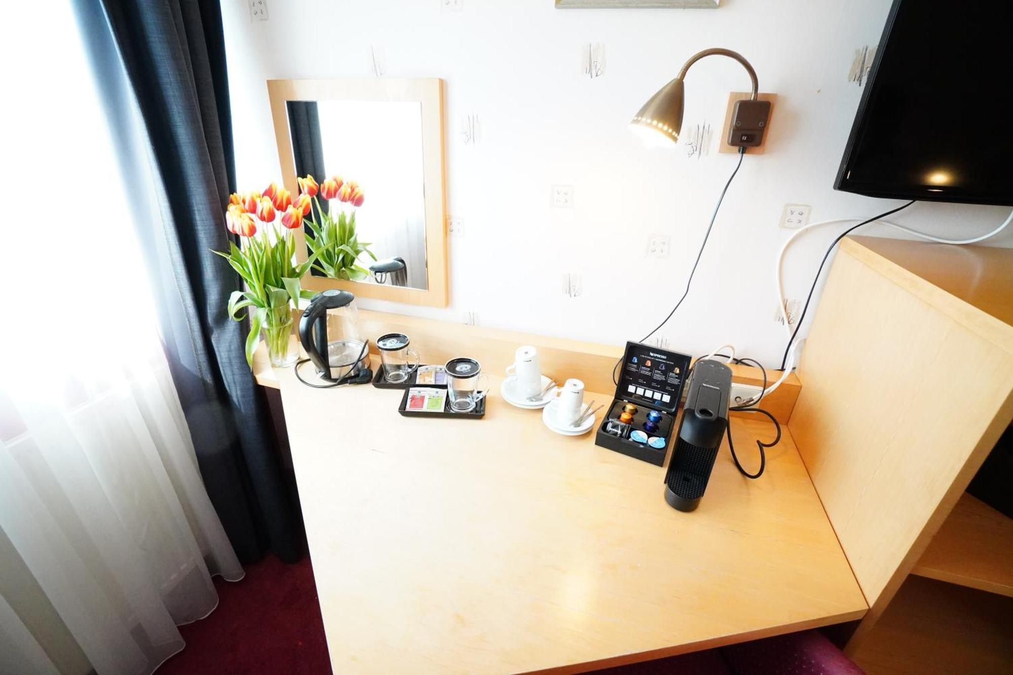 Hotel Den Burg Room photo